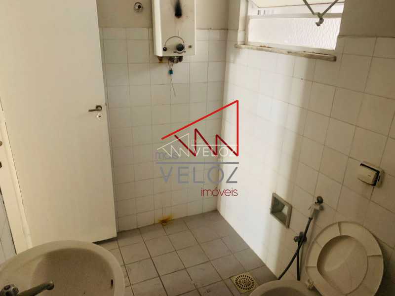 Apartamento à venda com 3 quartos, 97m² - Foto 4