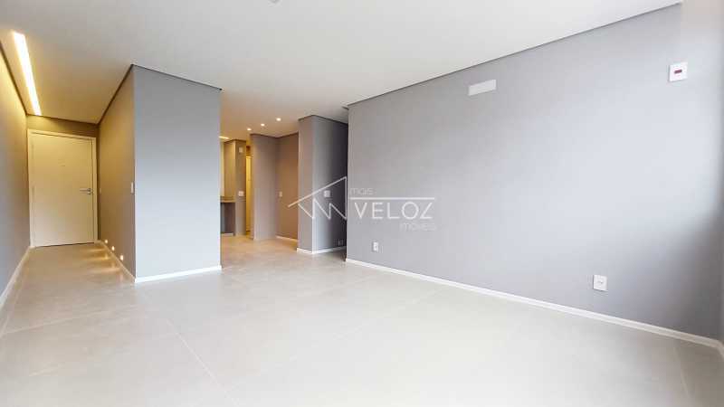 Apartamento à venda com 2 quartos, 80m² - Foto 1