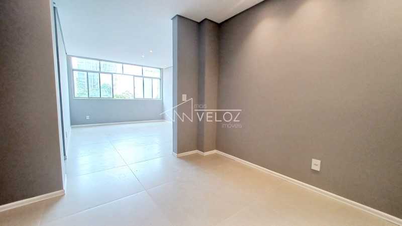 Apartamento à venda com 2 quartos, 80m² - Foto 14