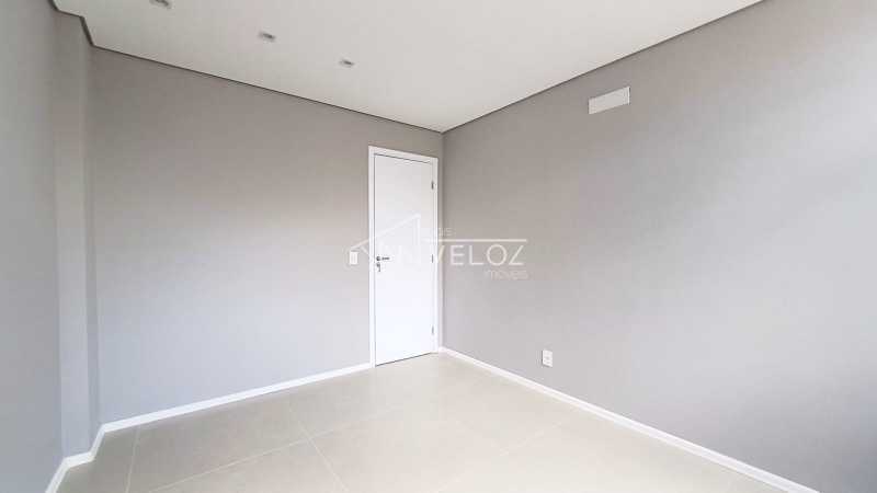 Apartamento à venda com 2 quartos, 80m² - Foto 16