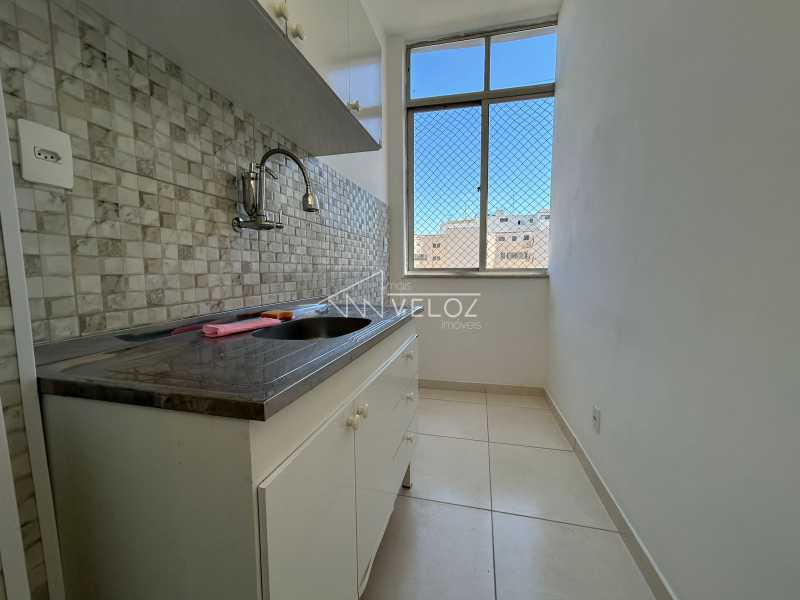 Apartamento à venda com 1 quarto, 46m² - Foto 12