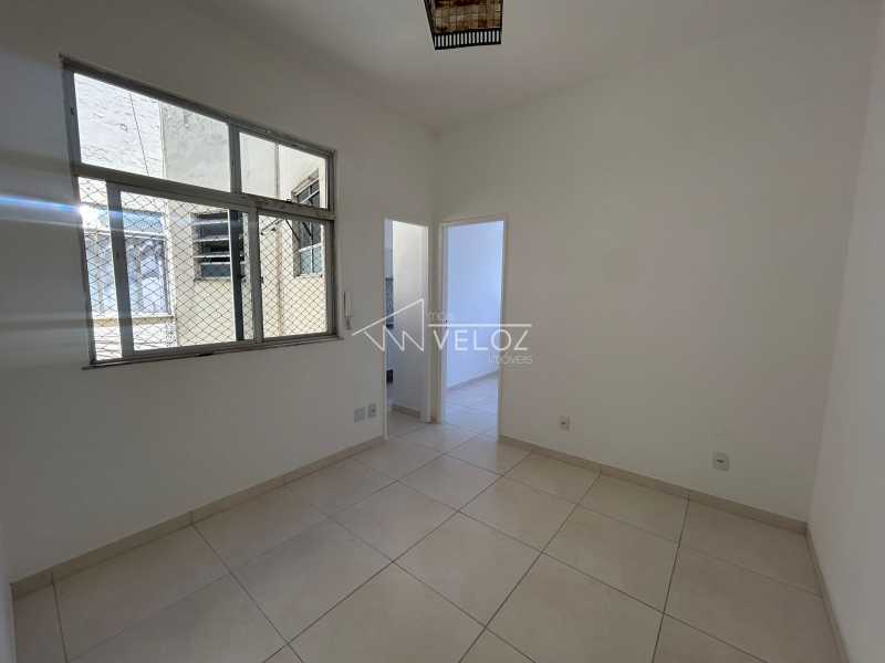 Apartamento à venda com 1 quarto, 46m² - Foto 7