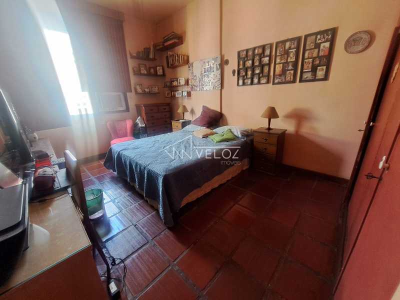 Apartamento à venda com 3 quartos, 106m² - Foto 13