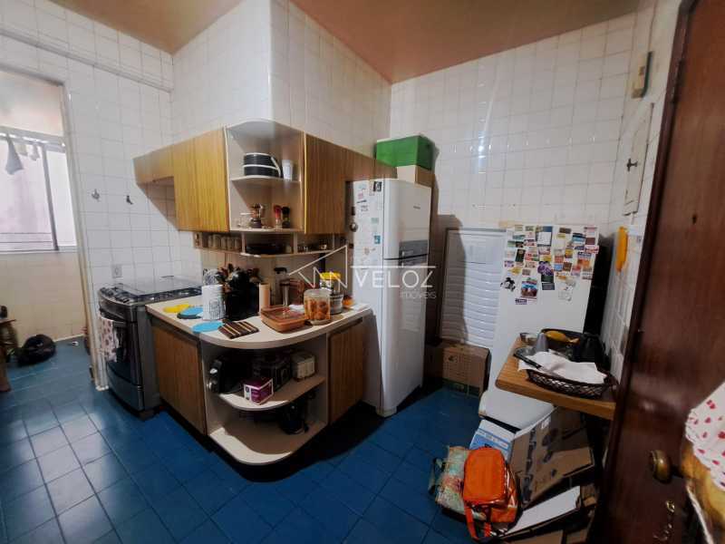 Apartamento à venda com 3 quartos, 106m² - Foto 21