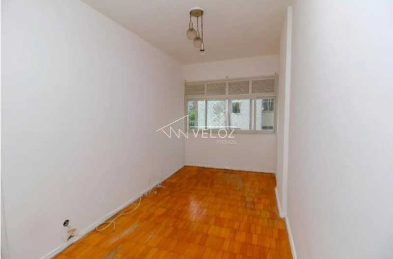 Apartamento à venda com 2 quartos, 62m² - Foto 1