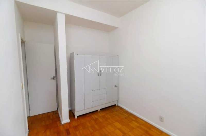 Apartamento à venda com 2 quartos, 62m² - Foto 3