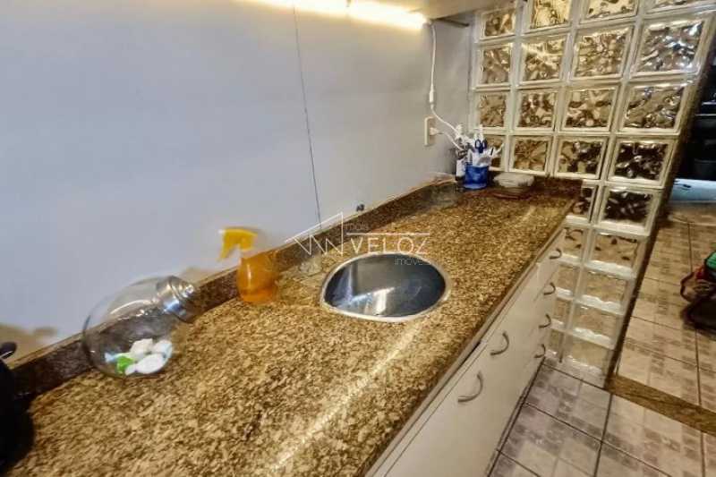 Apartamento à venda com 3 quartos, 120m² - Foto 13