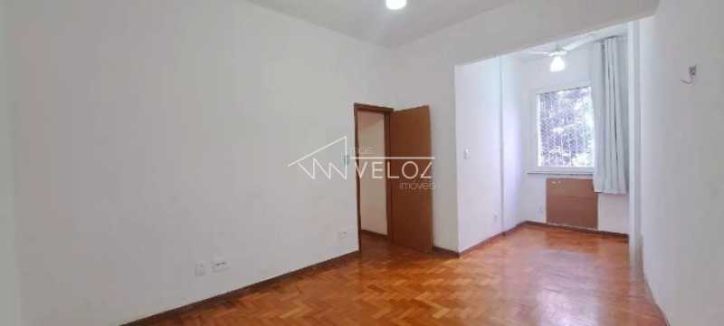 Apartamento à venda com 2 quartos, 70m² - Foto 6