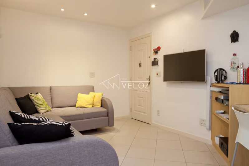 Apartamento à venda com 1 quarto, 77m² - Foto 12