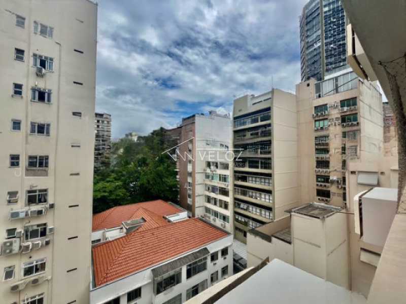 Apartamento à venda com 3 quartos, 123m² - Foto 3