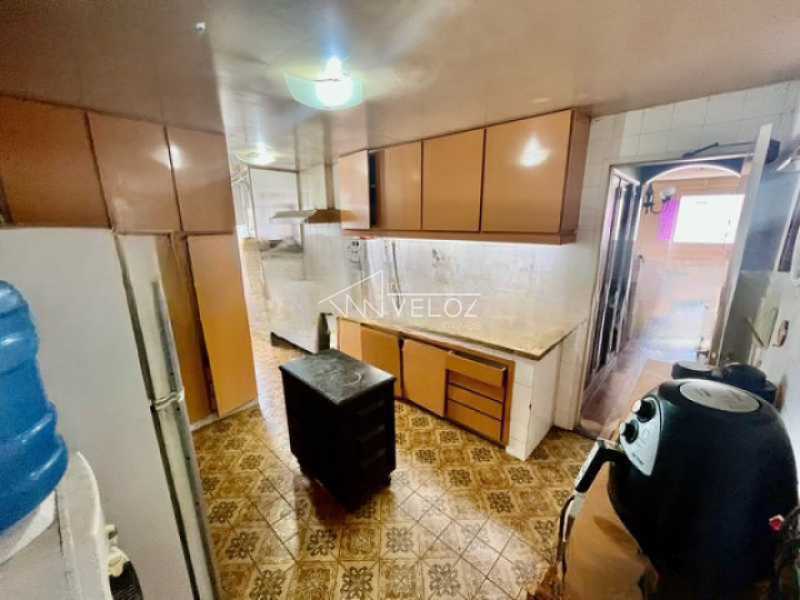 Apartamento à venda com 3 quartos, 123m² - Foto 8