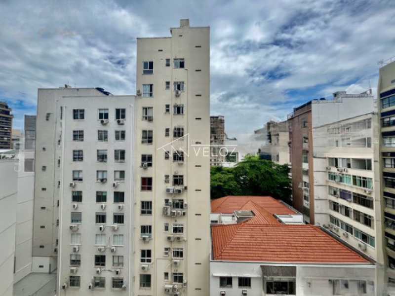 Apartamento à venda com 3 quartos, 123m² - Foto 22