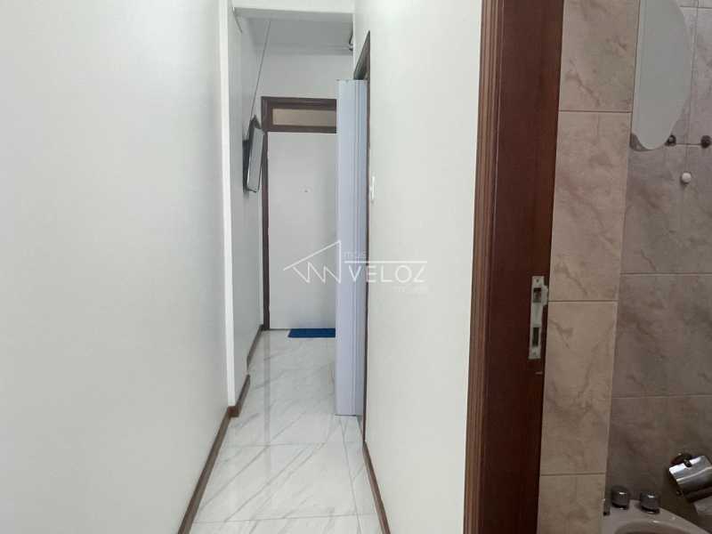 Conjunto Comercial-Sala à venda com 1 quarto, 32m² - Foto 18