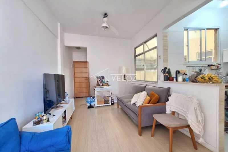 Apartamento à venda com 1 quarto, 46m² - Foto 1