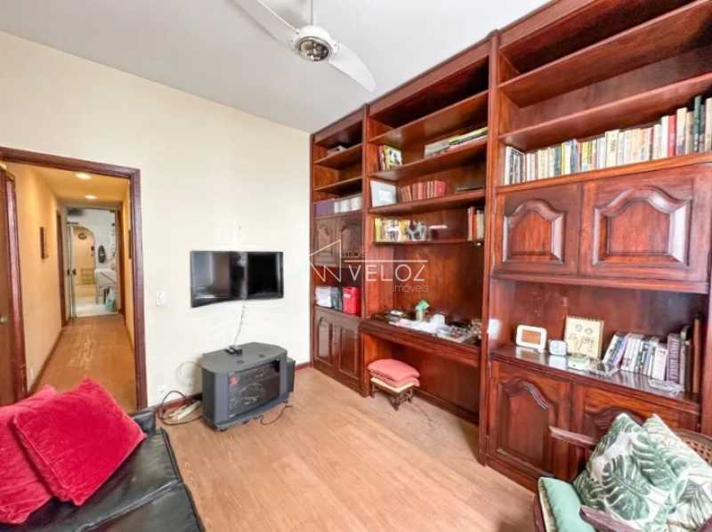 Apartamento à venda com 3 quartos, 155m² - Foto 8