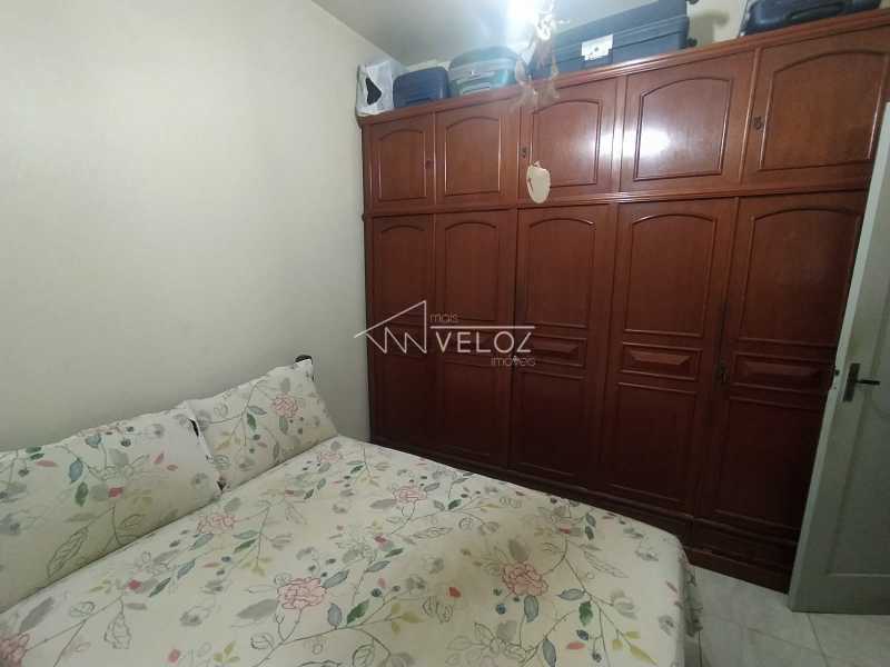 Apartamento à venda com 2 quartos, 67m² - Foto 10