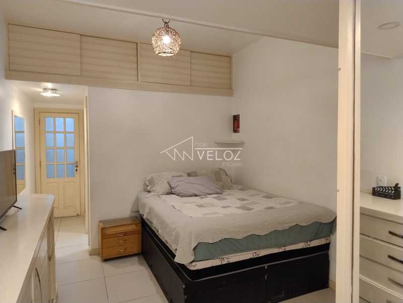 Apartamento à venda com 3 quartos, 125m² - Foto 3