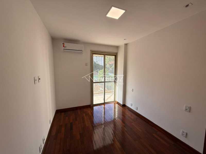 Apartamento, 2 quartos, 80 m² - Foto 1