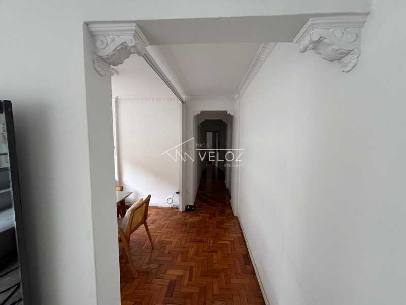 Apartamento à venda com 3 quartos, 100m² - Foto 3