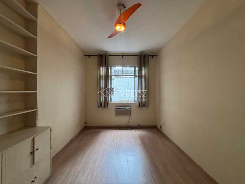 Apartamento à venda com 1 quarto, 51m² - Foto 12