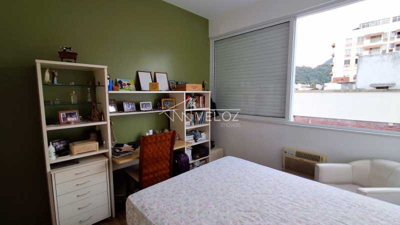 Apartamento à venda com 4 quartos, 142m² - Foto 9