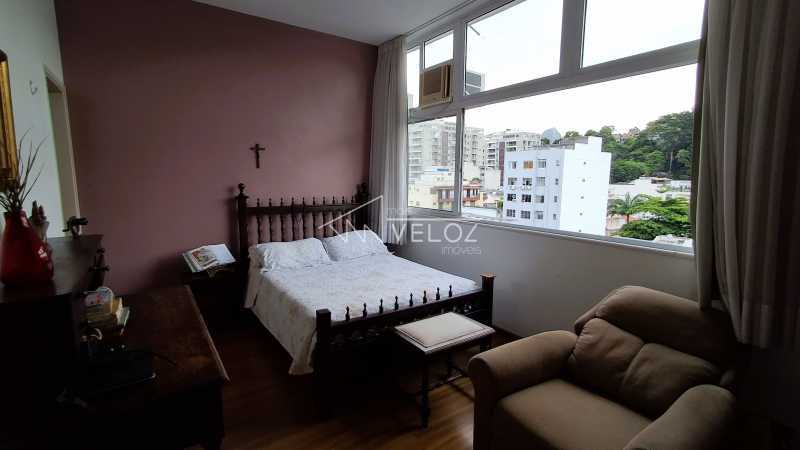 Apartamento à venda com 4 quartos, 142m² - Foto 14