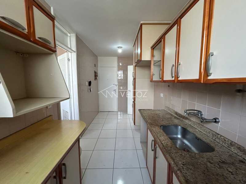 Apartamento à venda com 3 quartos, 100m² - Foto 23