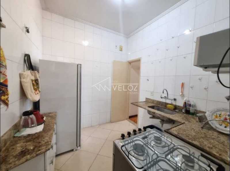 Apartamento à venda com 2 quartos, 80m² - Foto 13