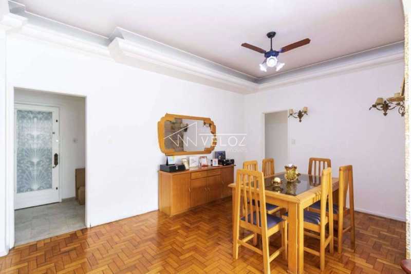 Apartamento à venda com 3 quartos, 120m² - Foto 2