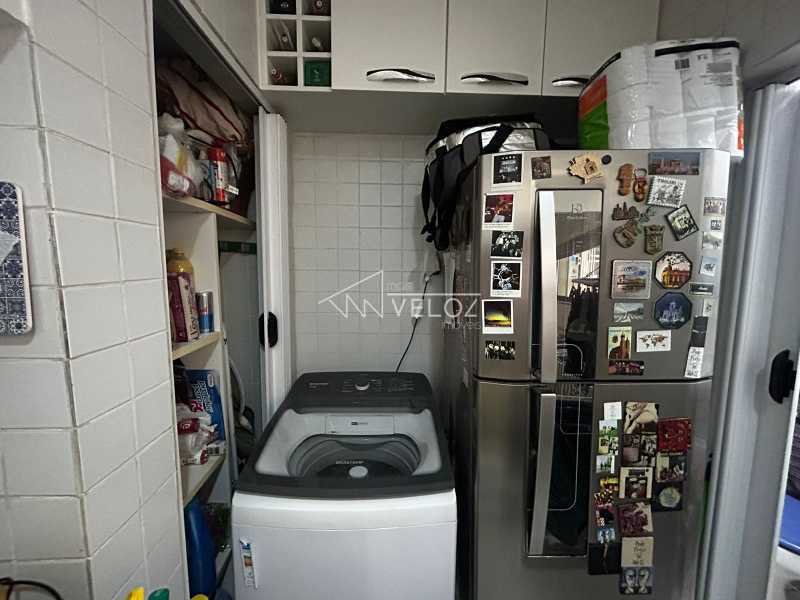 Apartamento à venda com 2 quartos, 70m² - Foto 11