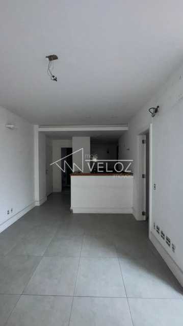 Apartamento à venda com 1 quarto, 45m² - Foto 4