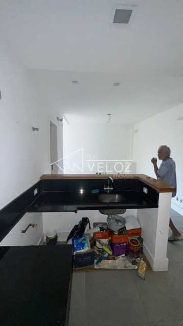 Apartamento à venda com 1 quarto, 45m² - Foto 12