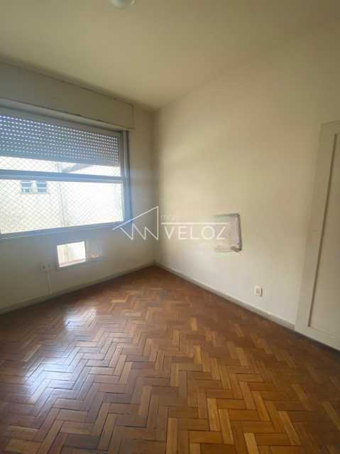 Apartamento à venda com 3 quartos, 138m² - Foto 1