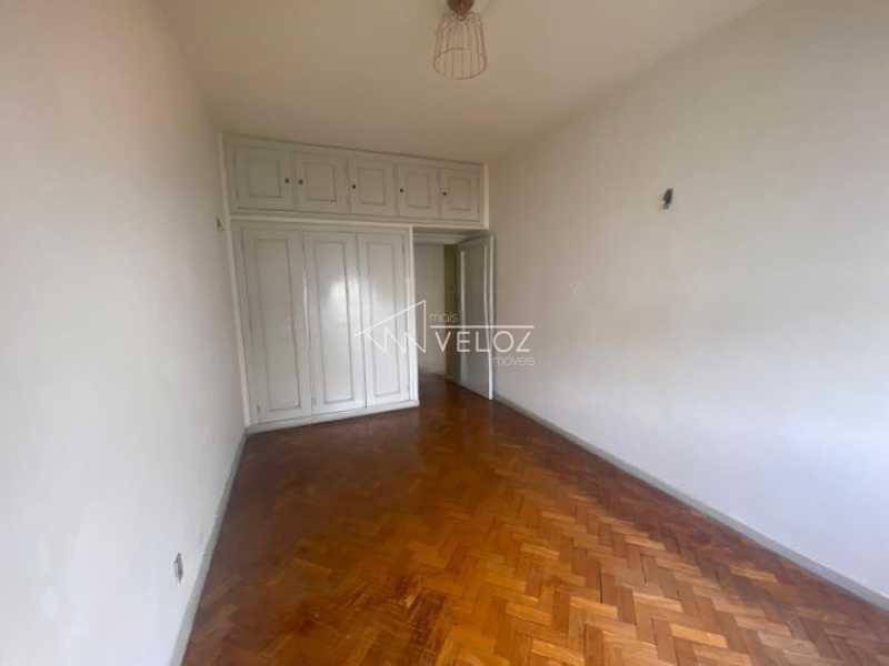 Apartamento à venda com 3 quartos, 138m² - Foto 4