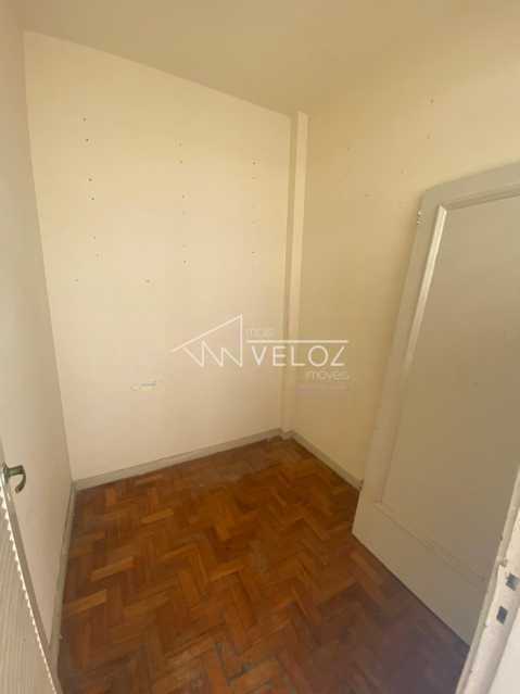 Apartamento à venda com 3 quartos, 138m² - Foto 3