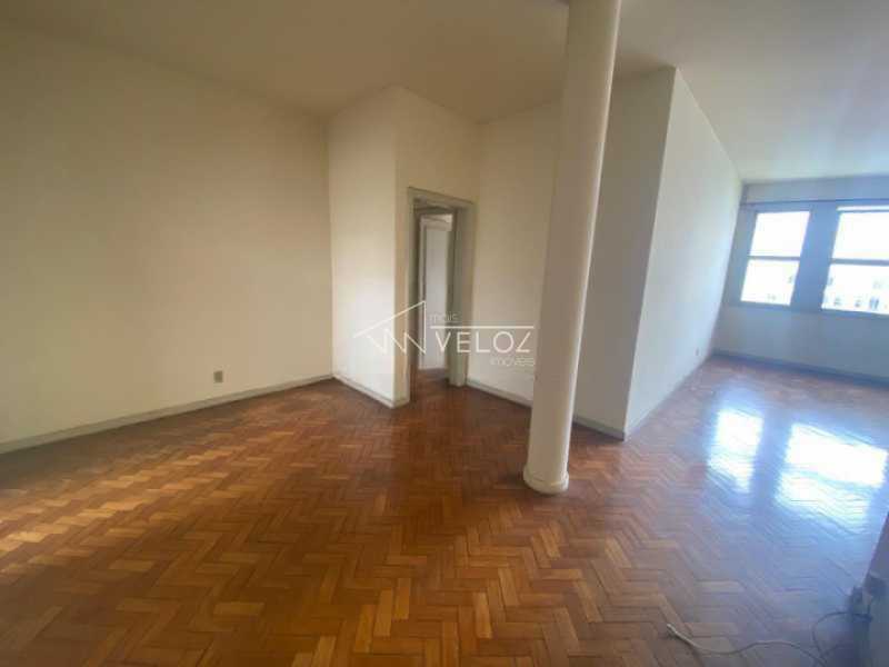 Apartamento à venda com 3 quartos, 138m² - Foto 10