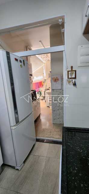 Apartamento à venda com 2 quartos, 50m² - Foto 15