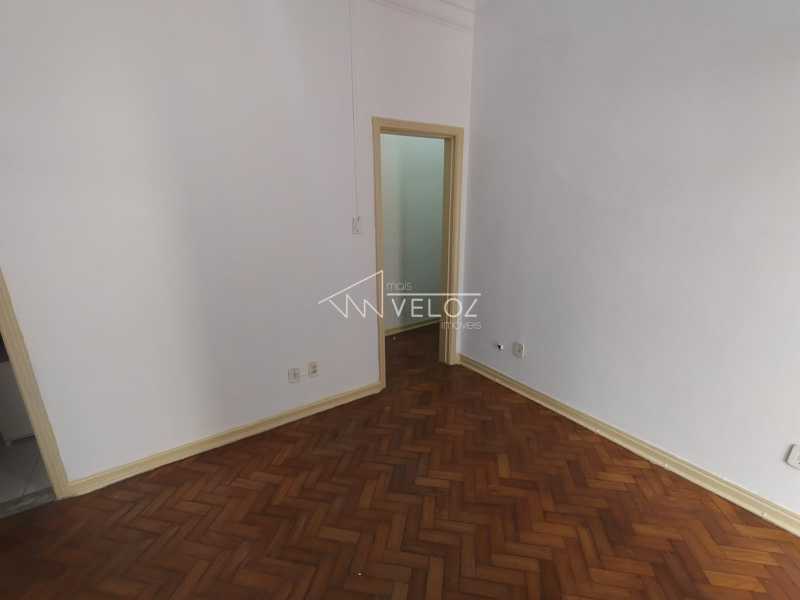 Apartamento à venda com 1 quarto, 33m² - Foto 5