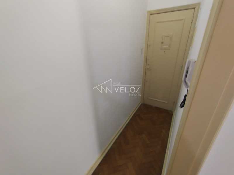 Apartamento à venda com 1 quarto, 33m² - Foto 19