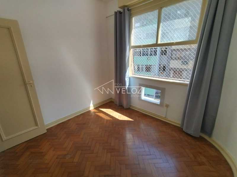 Apartamento à venda com 1 quarto, 33m² - Foto 10