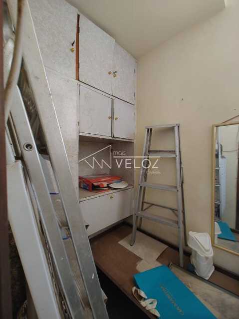 Apartamento à venda com 3 quartos, 150m² - Foto 17