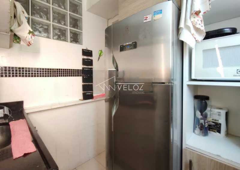 Apartamento à venda com 1 quarto, 45m² - Foto 9