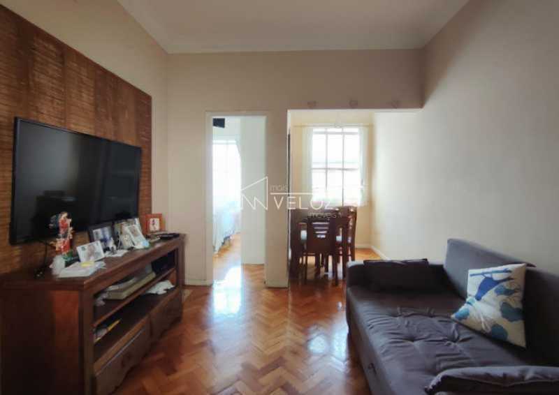 Apartamento à venda com 1 quarto, 45m² - Foto 14