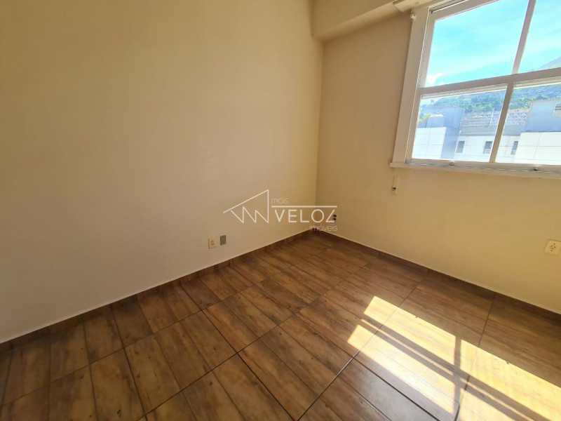 Apartamento à venda com 1 quarto, 37m² - Foto 6