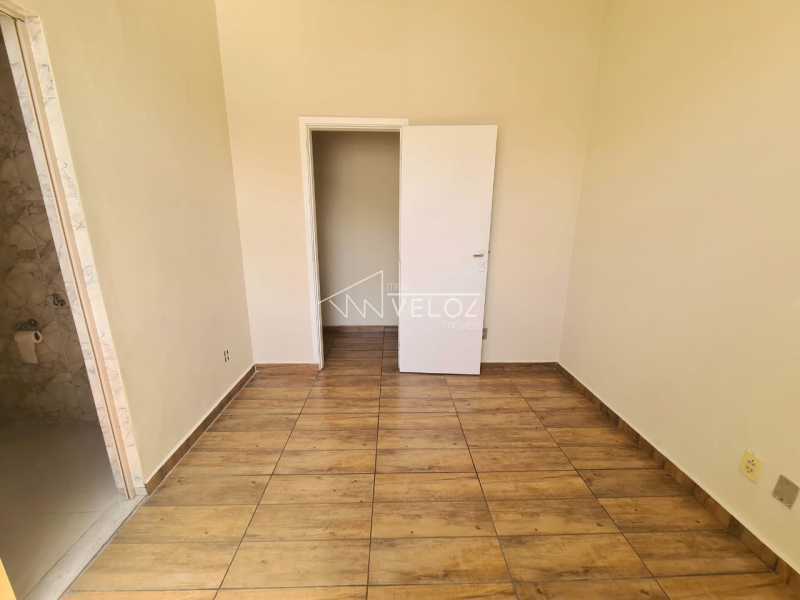 Apartamento à venda com 1 quarto, 37m² - Foto 3