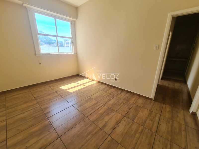 Apartamento à venda com 1 quarto, 37m² - Foto 8