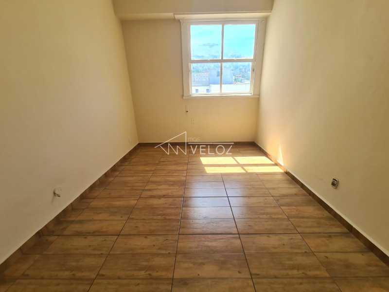 Apartamento à venda com 1 quarto, 37m² - Foto 18