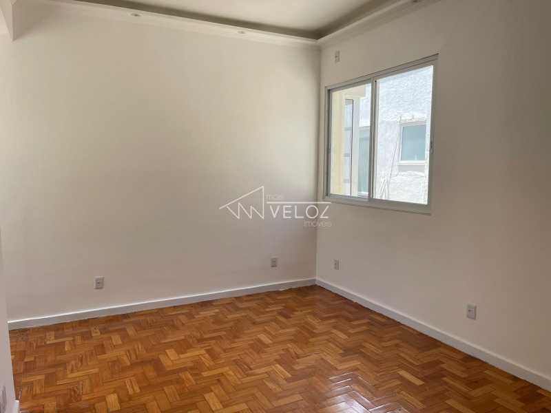 Apartamento à venda com 2 quartos, 70m² - Foto 5