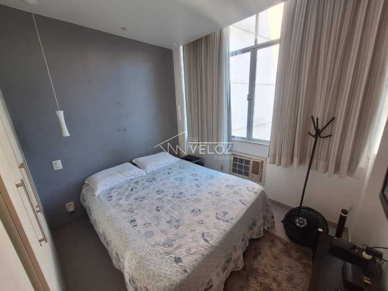 Apartamento à venda com 1 quarto, 29m² - Foto 2