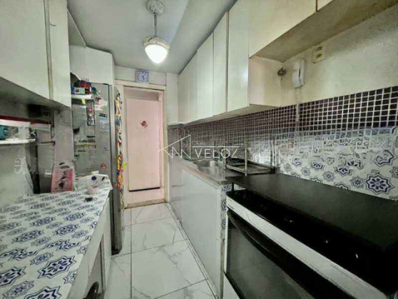 Apartamento à venda com 3 quartos, 90m² - Foto 9